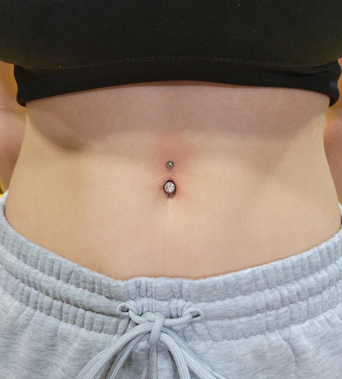 Bauchnabel Piercings
